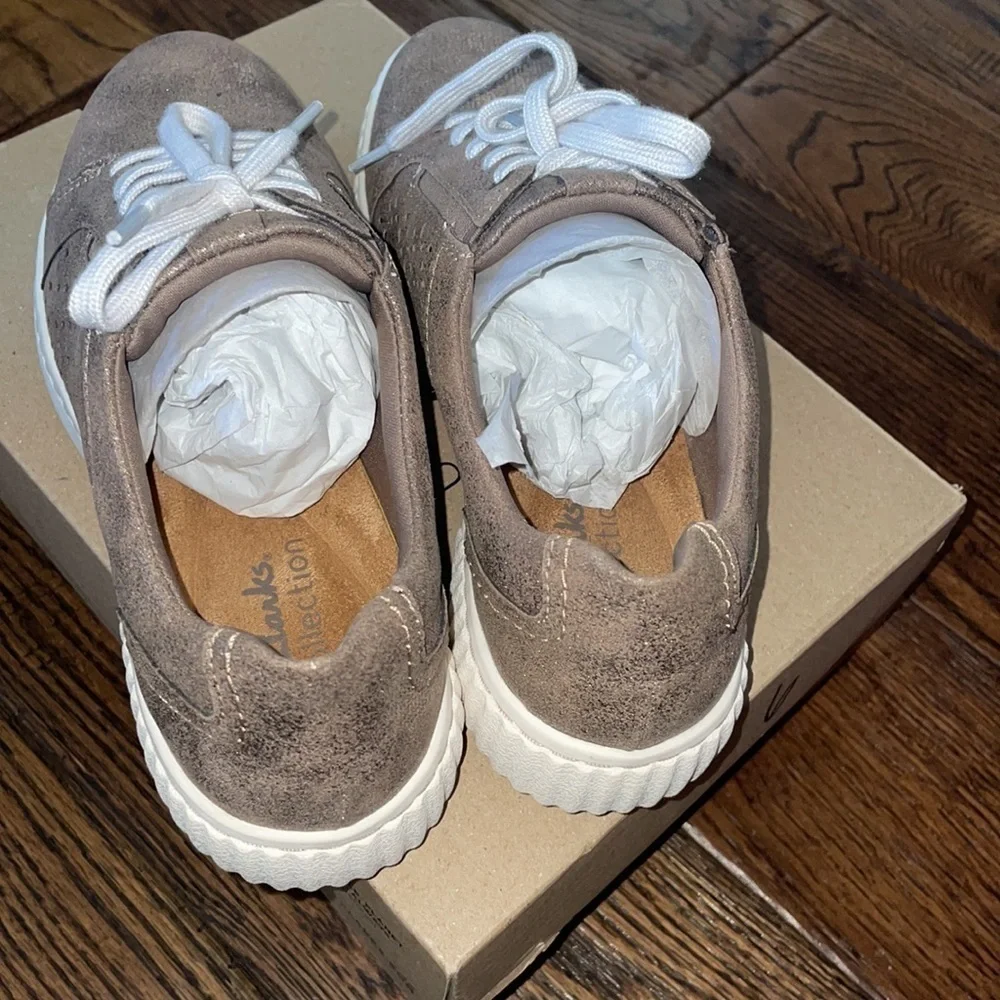 NWT CLARK Leather Textile Sneakers Caroline-Ella Metallic Women’s Size 6M
